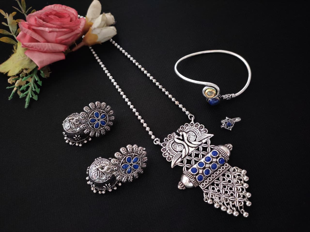 Necklace Set