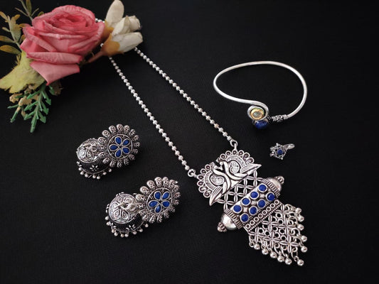Oxidized Peacock Blue Stone 4‑Piece Set – Silver‑Tone Necklace, Jhumkas, Cuff & Ring